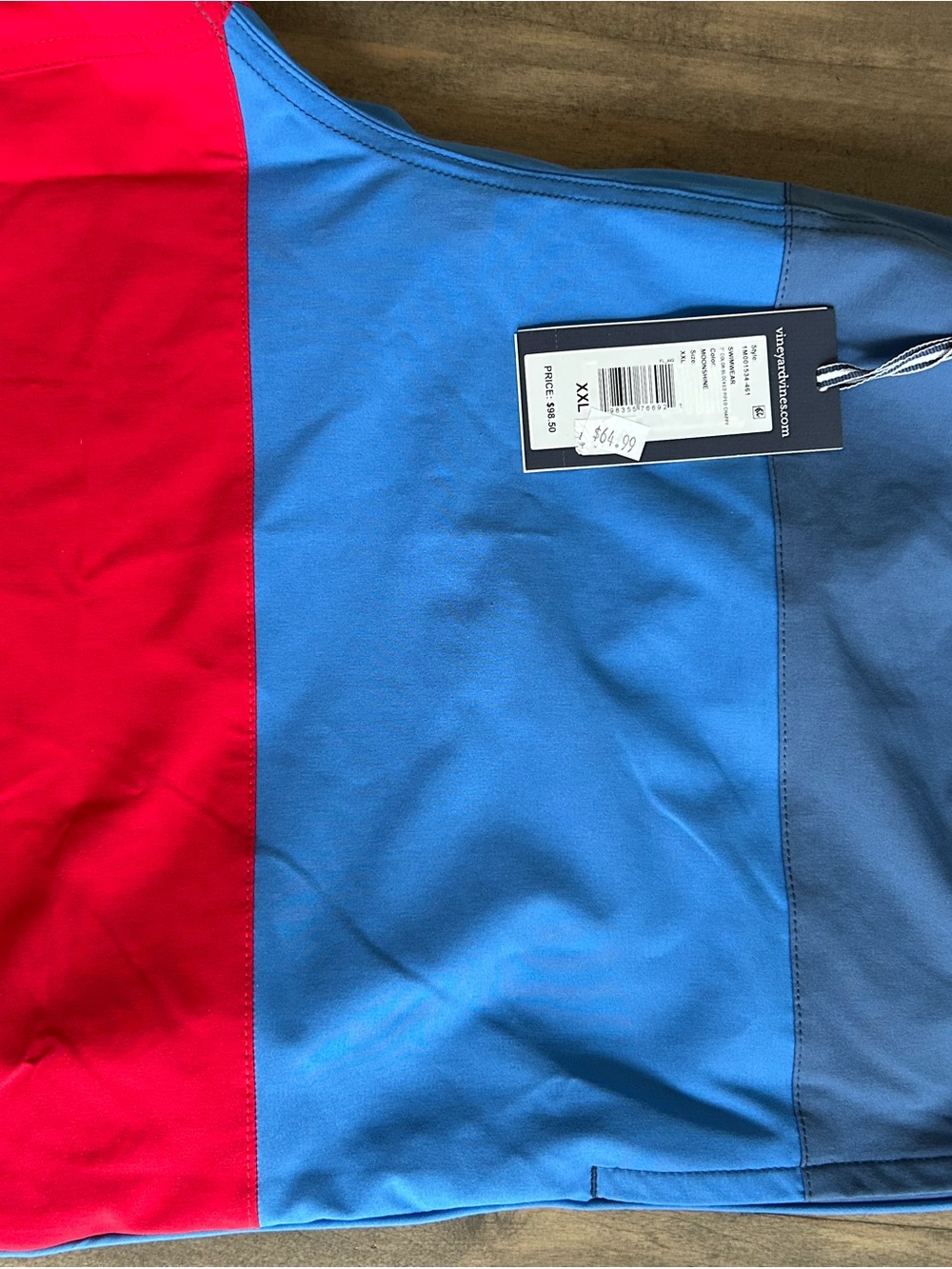 Vineyard Vines Men’s Swim Trunks Red and Blue Colorblock